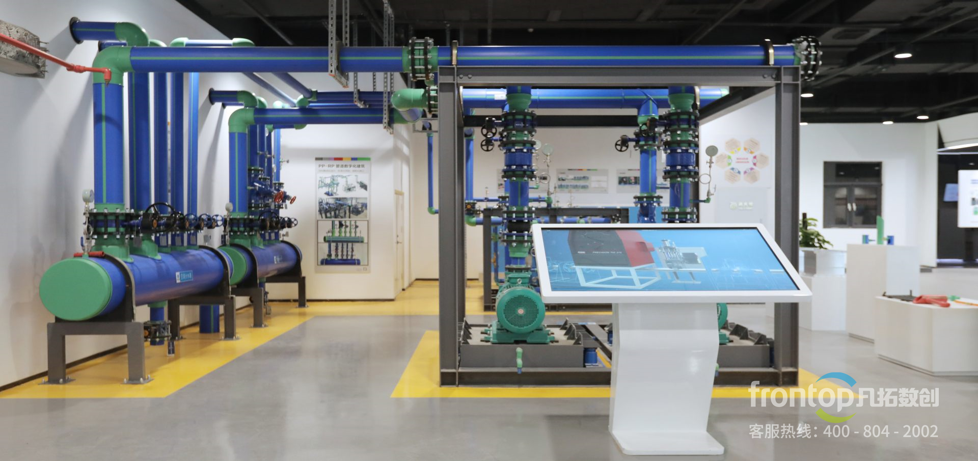 ����չ��